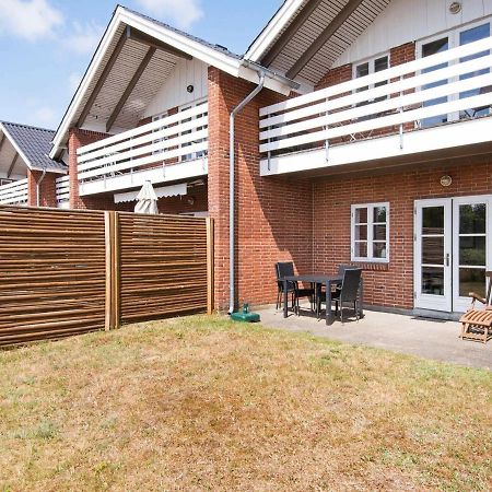 4 Person Holiday Home In R M Rømø Kirkeby Екстериор снимка