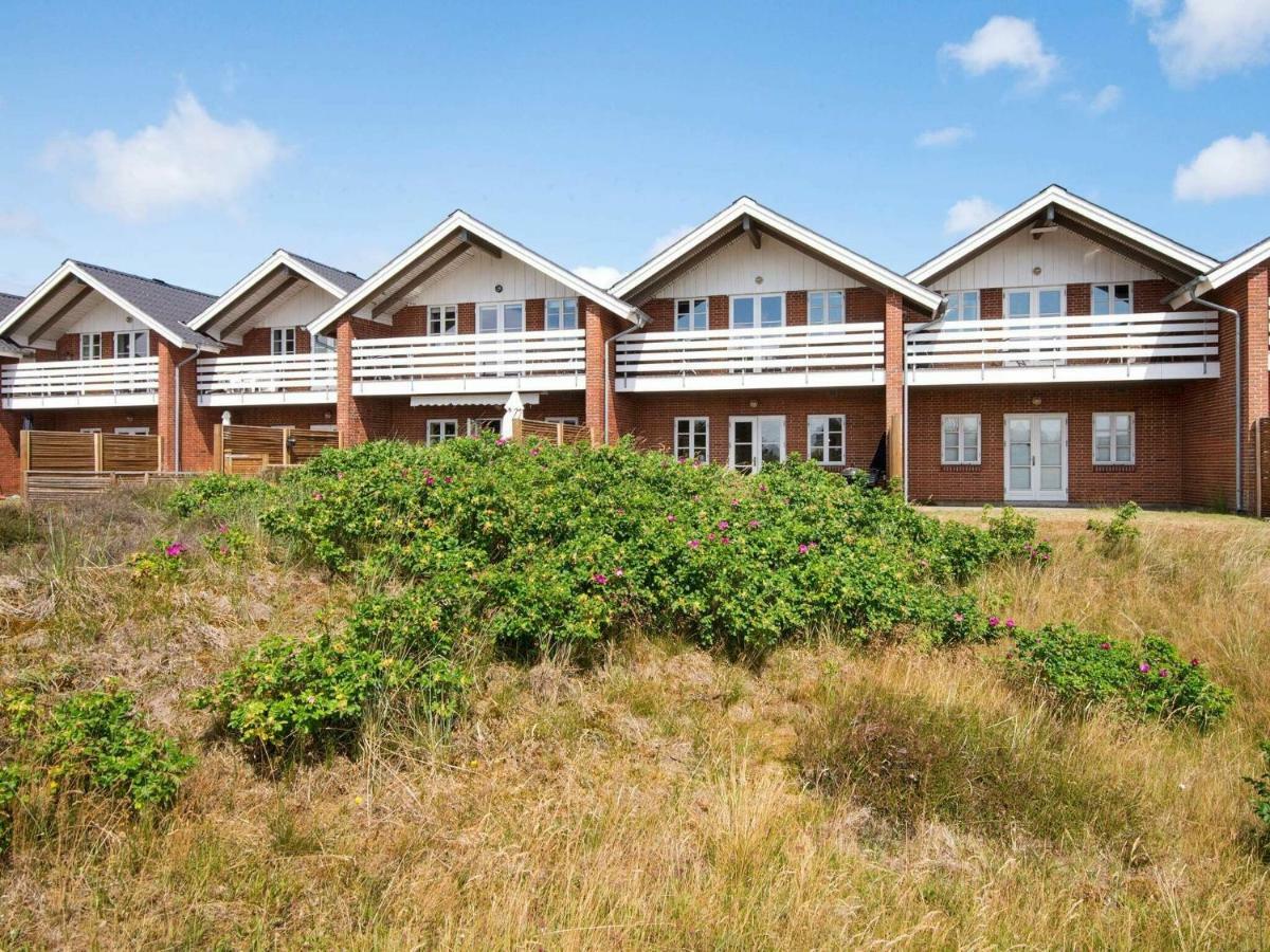 4 Person Holiday Home In R M Rømø Kirkeby Екстериор снимка