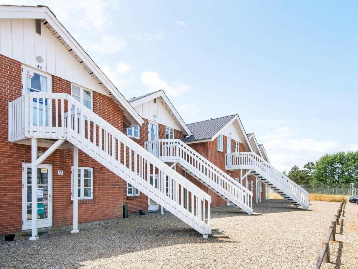 4 Person Holiday Home In R M Rømø Kirkeby Екстериор снимка